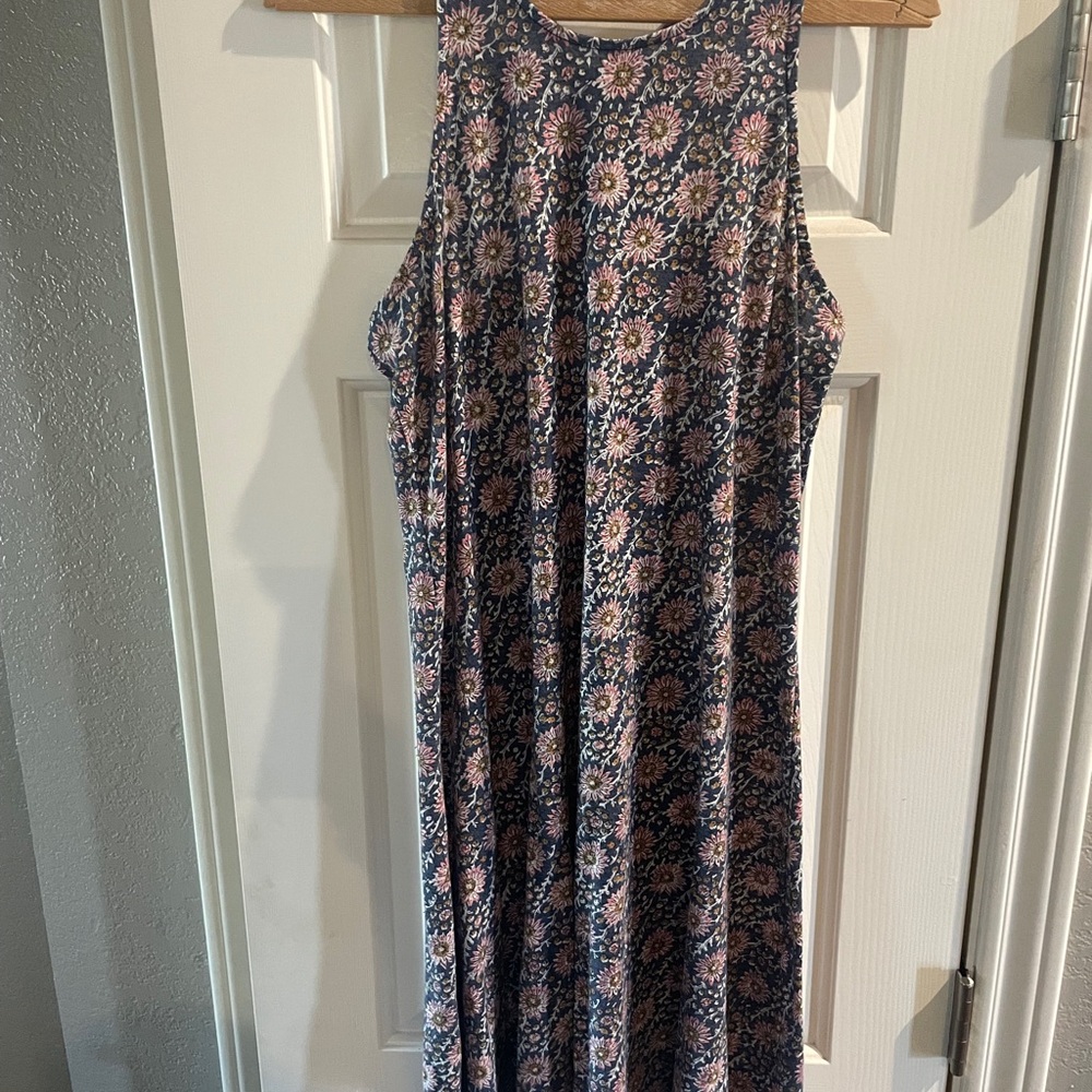GAP DRESS